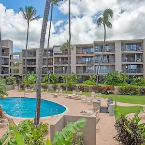 Apartment Hale Ono Loa 403- Top Floor, Ocean View, & Complete Modern Remodel, Kahana